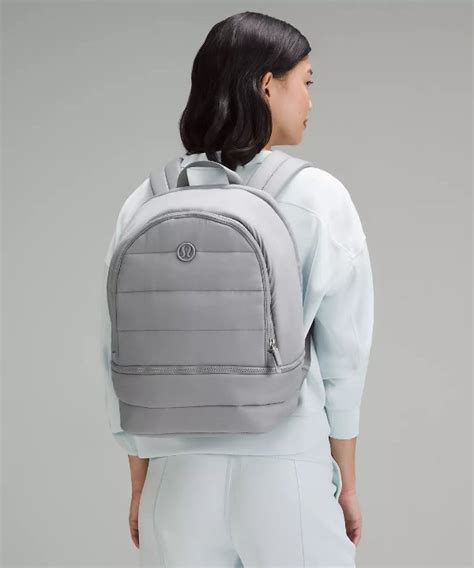 lululemon wunder puff backpack.